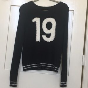 wool knit sweater